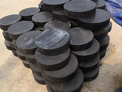 江阴市板式橡胶支座由若干层橡胶片与薄钢板经加压硫化